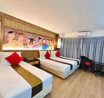 Triple Bedroom